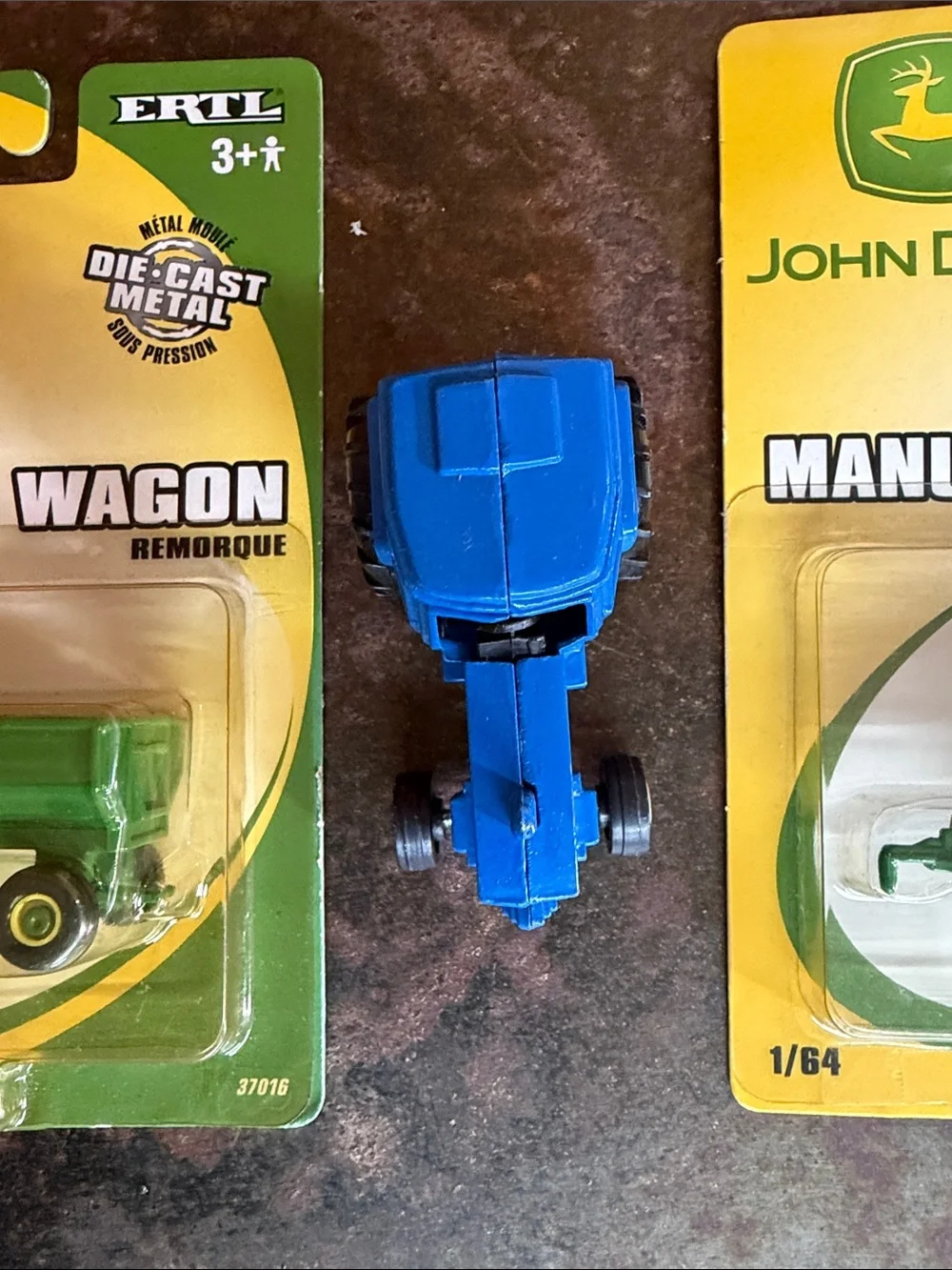 John Deere Farm Cake Toppers (2) VTG ERTL & 1/64 Die-Cast Toy Tractor(Unbranded)